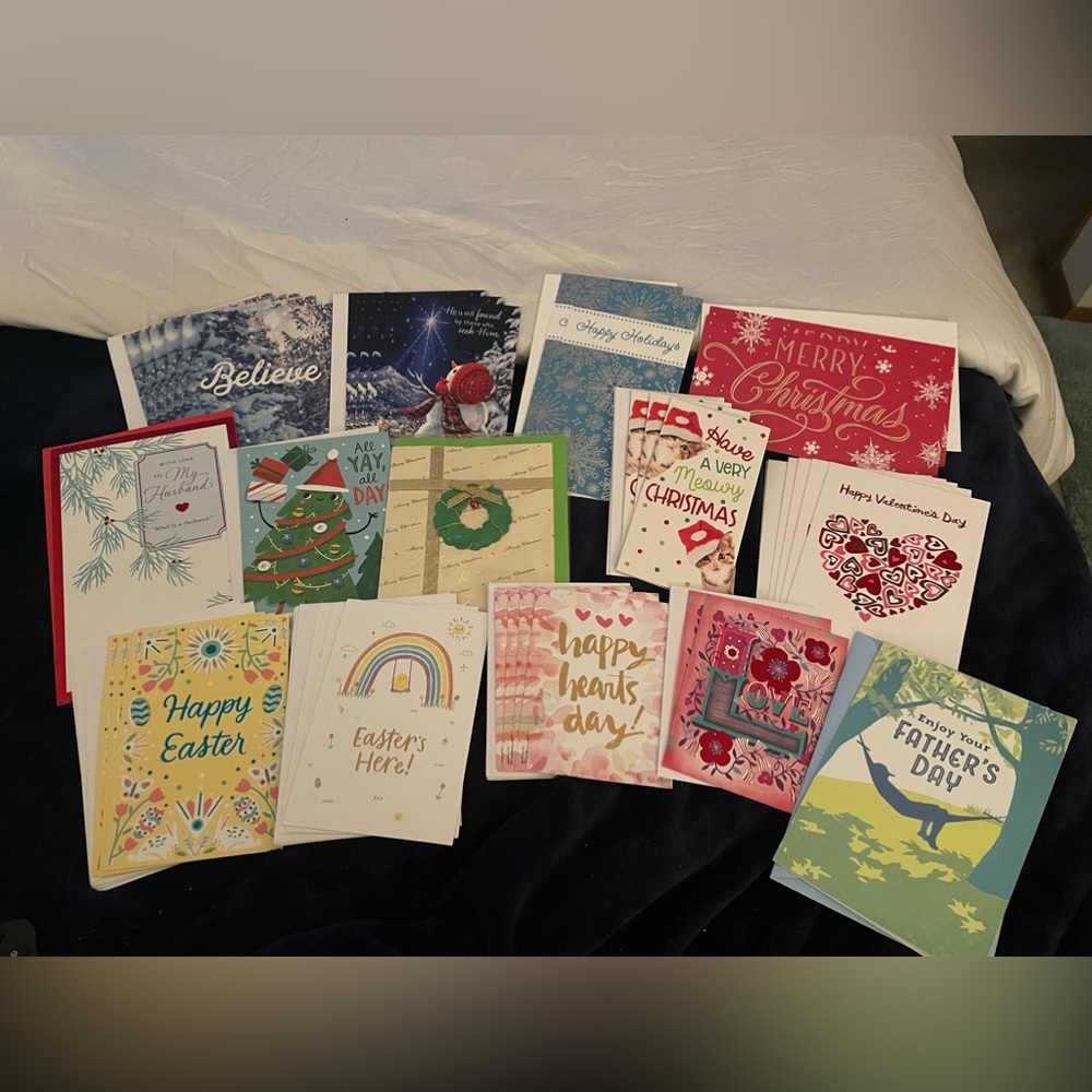 SOLD ❌ New Mixed Greeting Cards Bundle